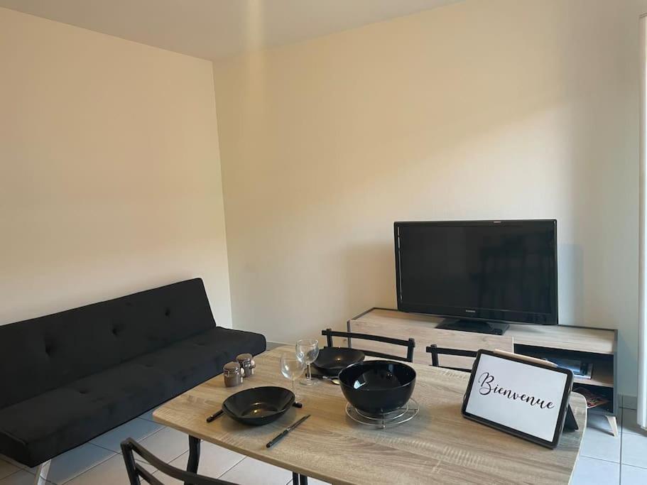 Appartement 2 Pieces Fréjus Eksteriør billede